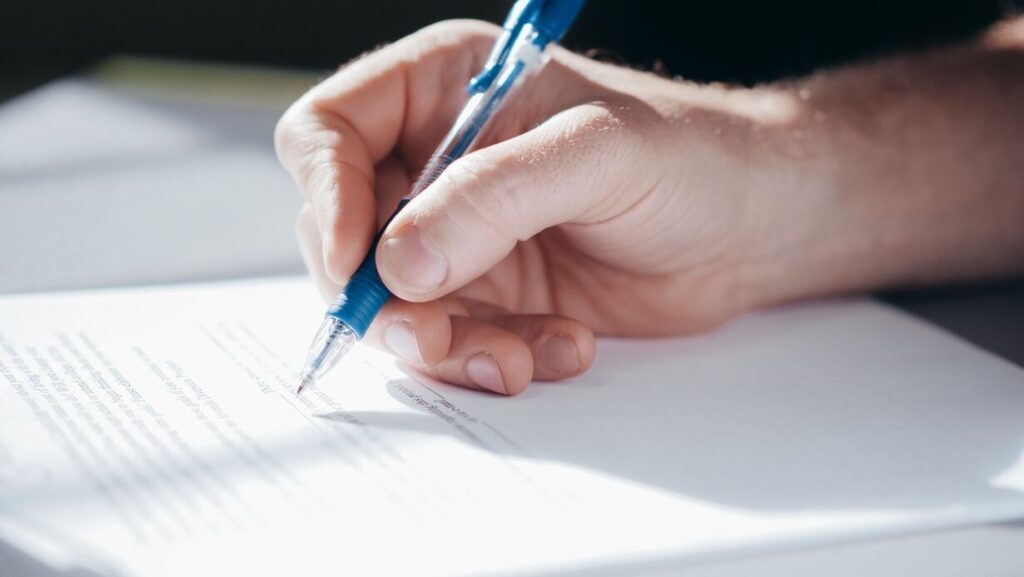 Changing-Jobs-Before-Home-Loan-Settlement-What-You-Need-to-Know